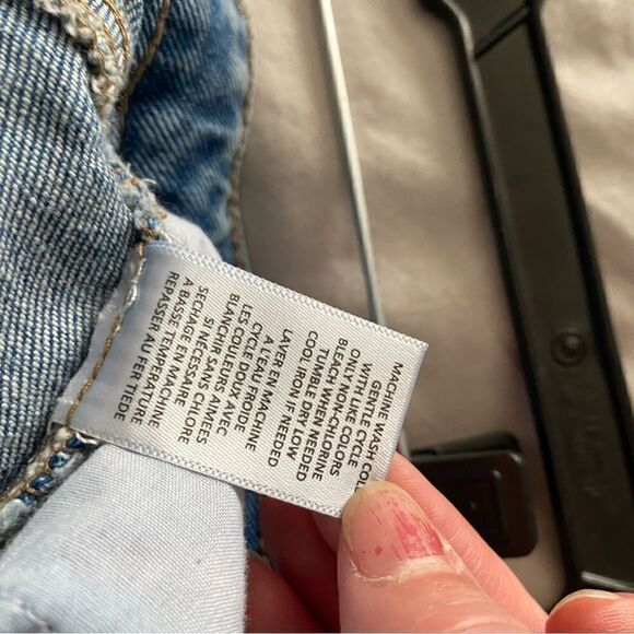 Tinseltown Jeans Size 9 (29) Juniors High Rise Mom Factory Distressed Raw Hem - Picture 8 of 9